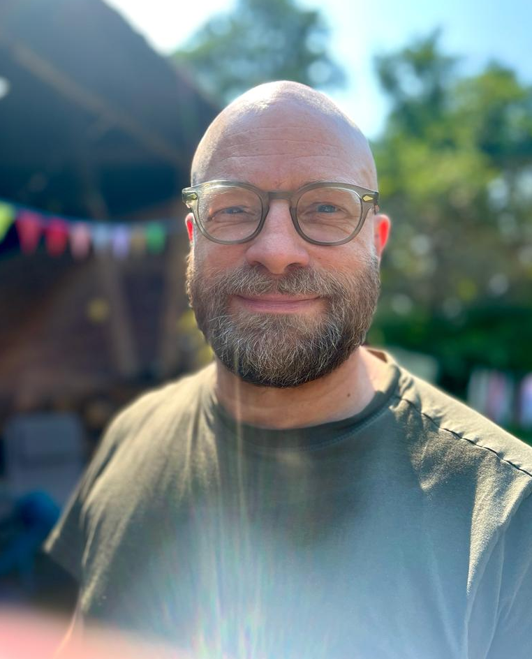 Ralf Wetzel AI Theaterschauspieler